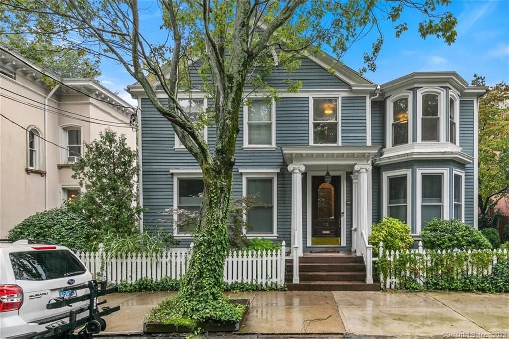 Property Photo: 12 Academy Street 5D CT 06511