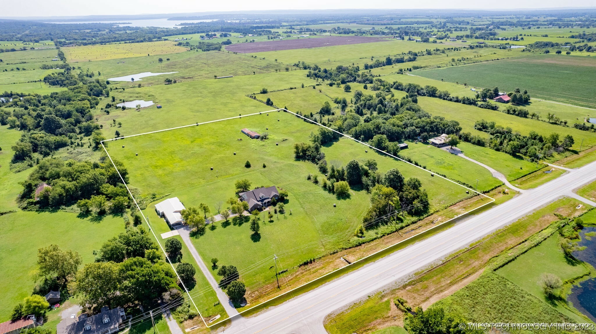 Property Photo: 75252 State Highway 16 Highway OK 74467