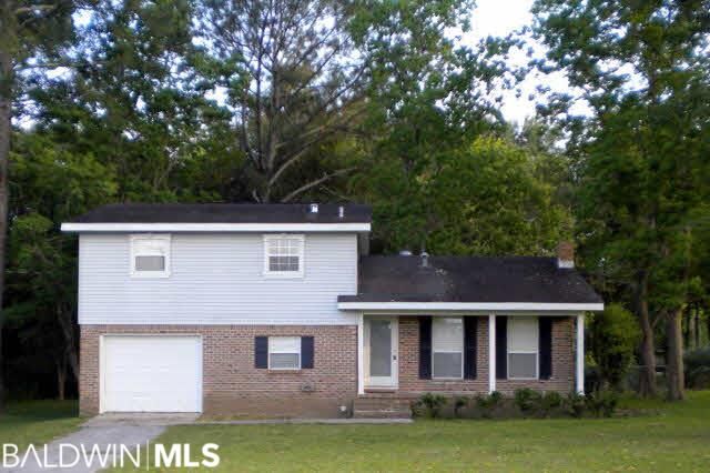 Property Photo: 19040 Carolina Street AL 36567