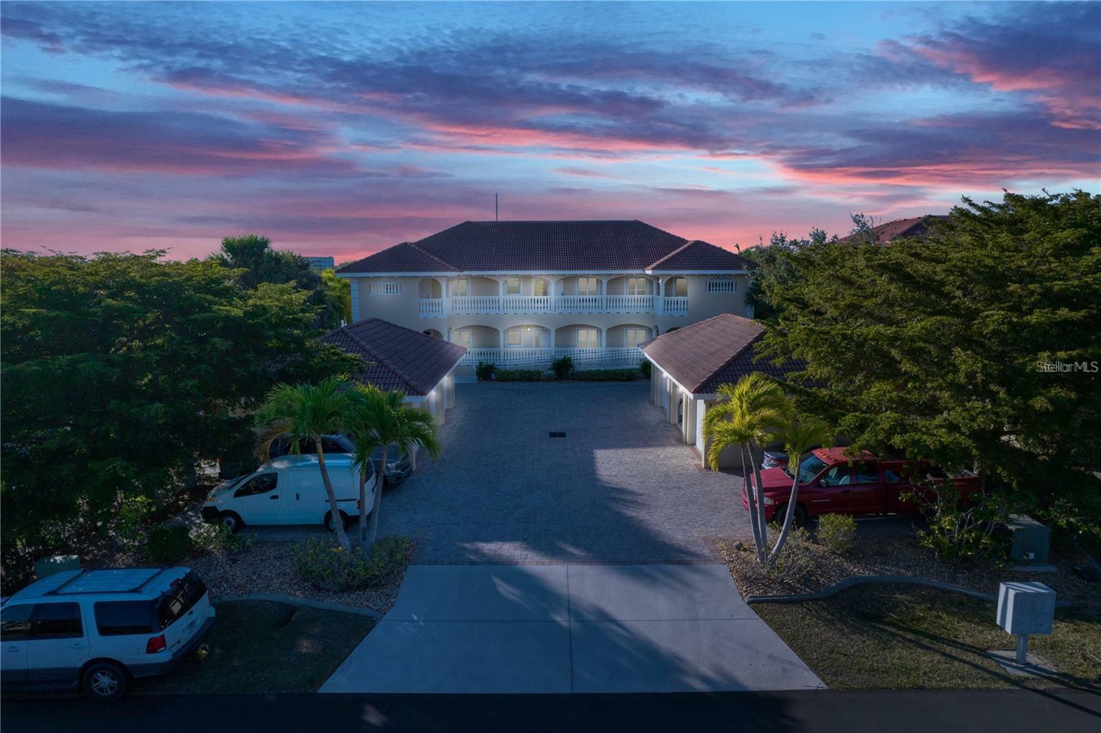 Property Photo: 3239 Purple Martin Drive 122 FL 33950