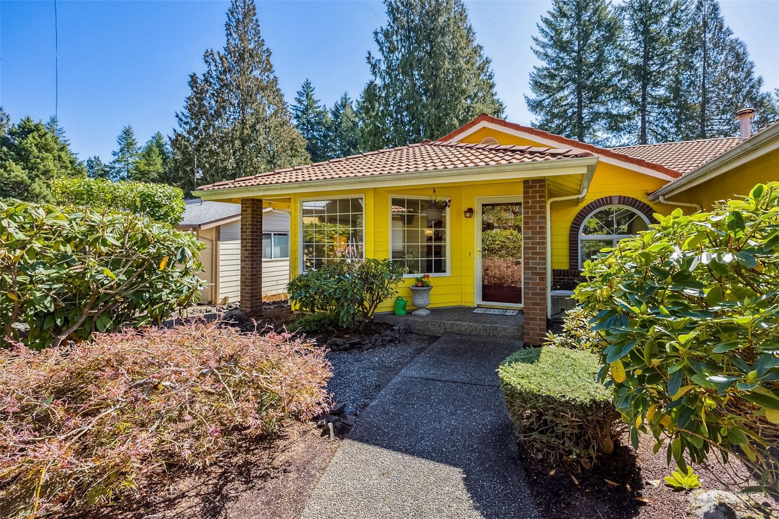 Home for sale in Shelton 51 E Connemara Way, Shelton, WA 98584