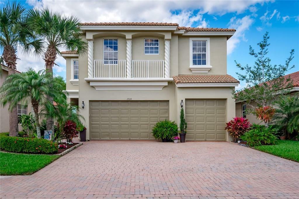 Property Photo:  2924 SW Porpoise Circle  FL 34997 