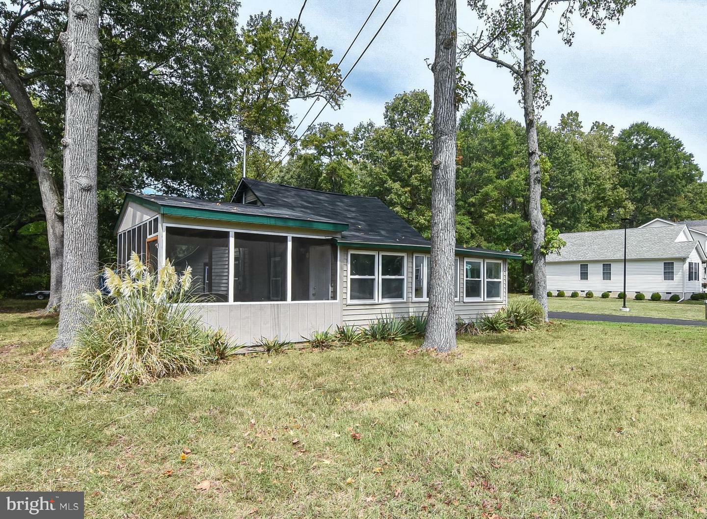 Property Photo:  301 7th Street  VA 22443 