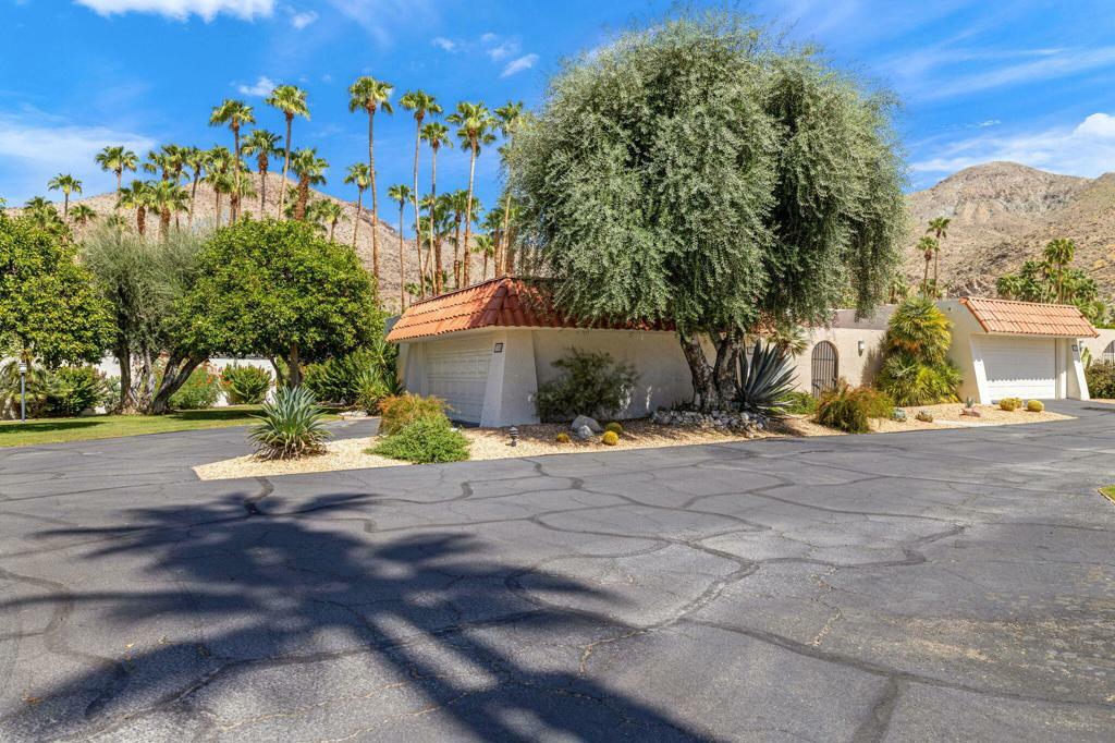 Property Photo: 3380 E Bogert Trl CA 92264