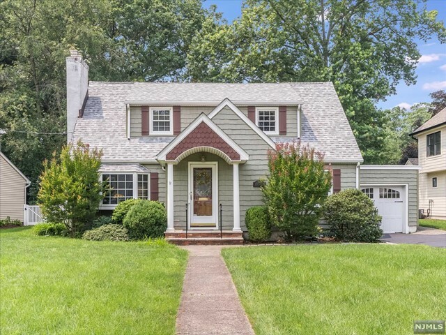 Property Photo: 38 Thornbury Avenue NJ 07452