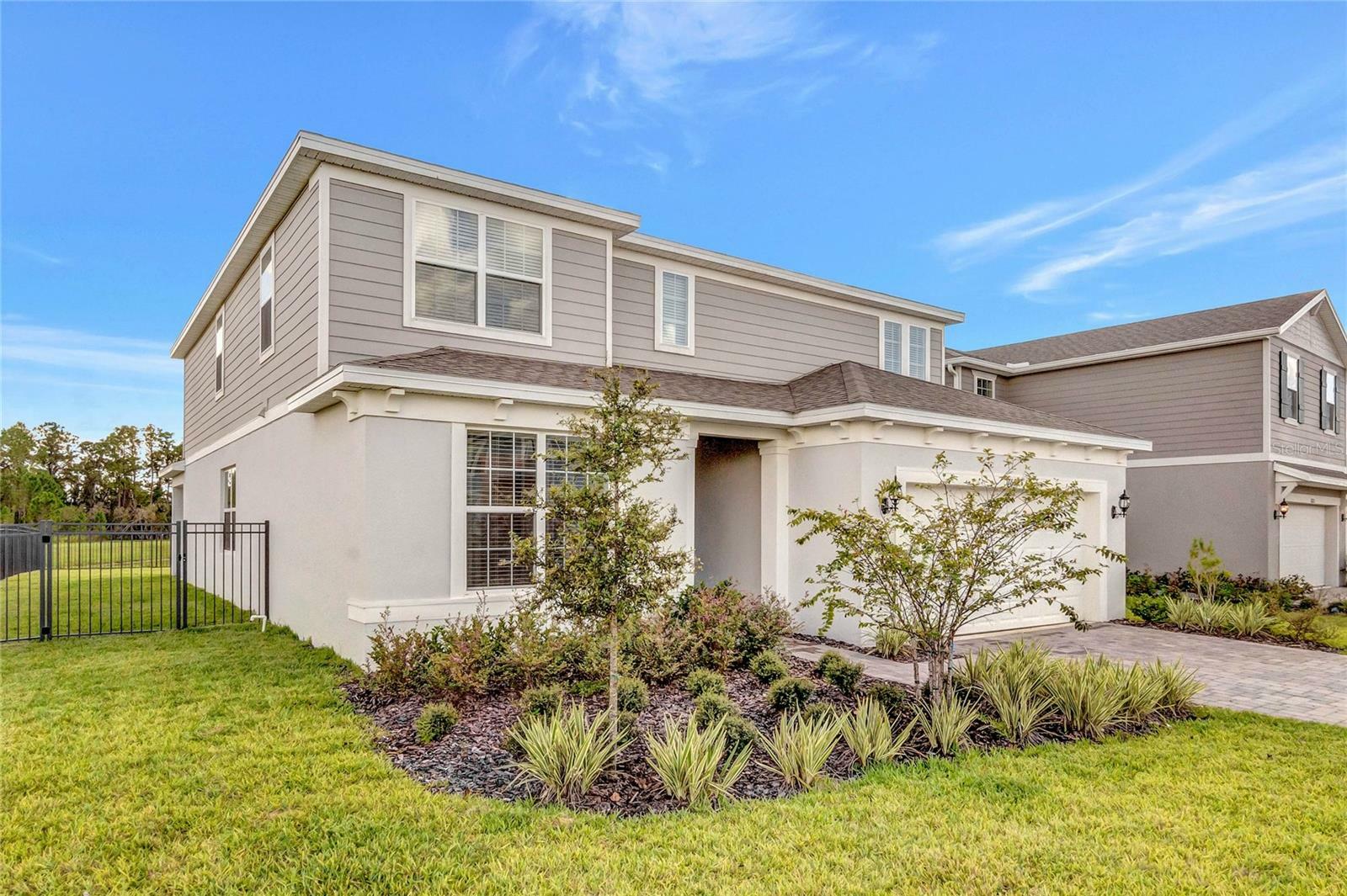 Property Photo: 17627 Saw Palmetto Avenue FL 34714