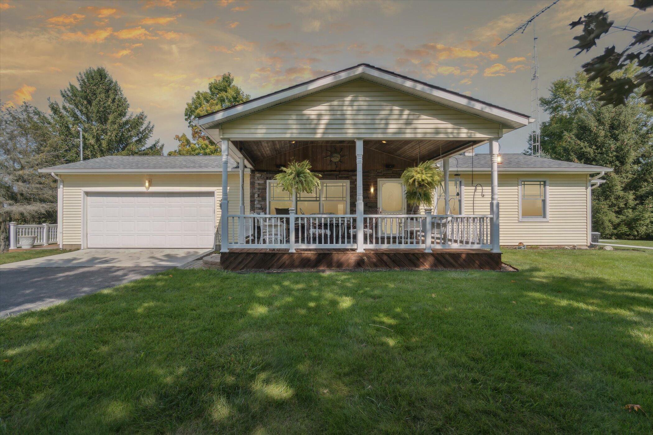 Property Photo:  1062 Kinneville Road  MI 49251 