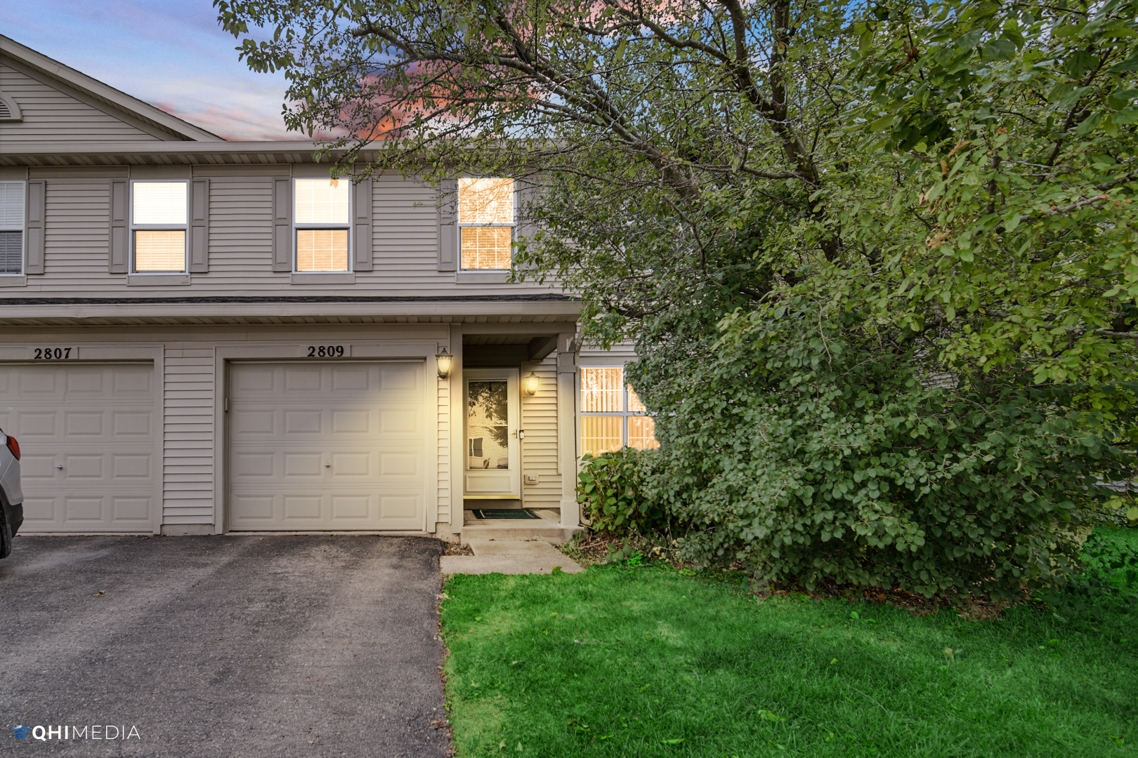 Property Photo:  2809 Oakmont Drive  IL 60538 