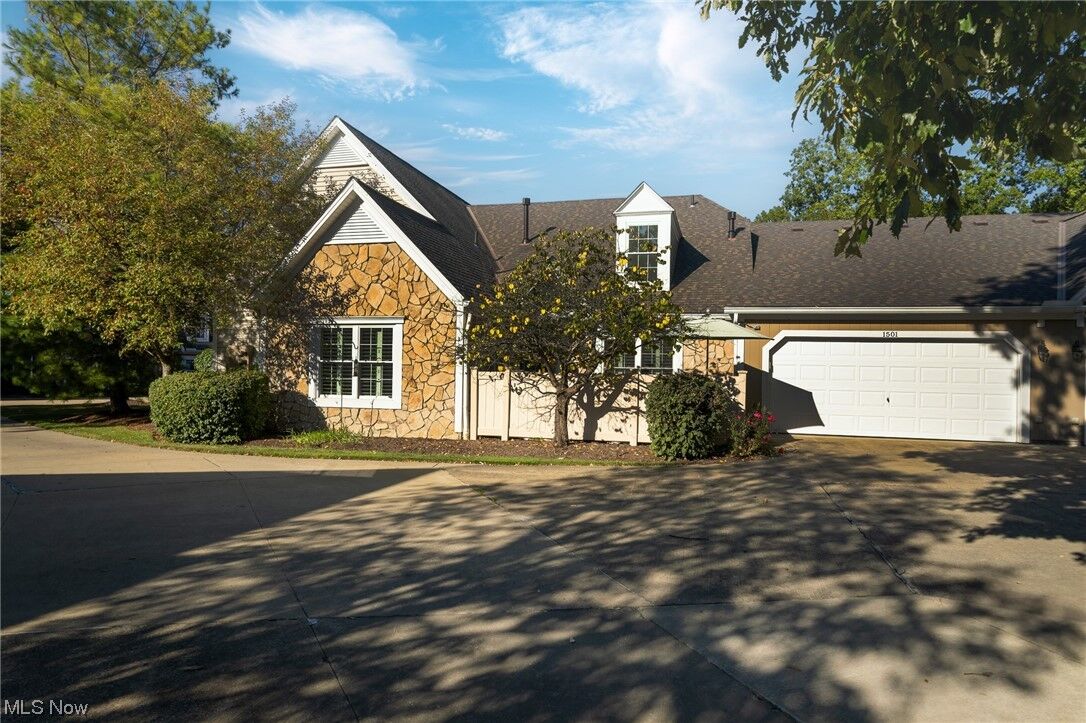 Property Photo:  1501 Cutler Lane  OH 44236 