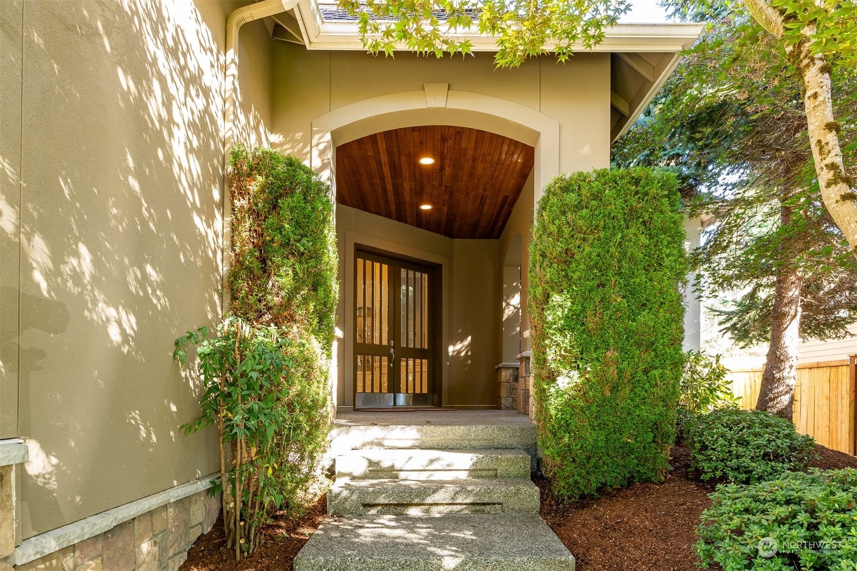 Property Photo: 412 210th Place SE WA 98074
