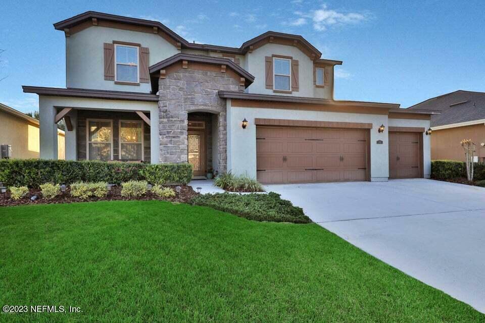 Property Photo: 93 Taylor Ridge Avenue FL 32081