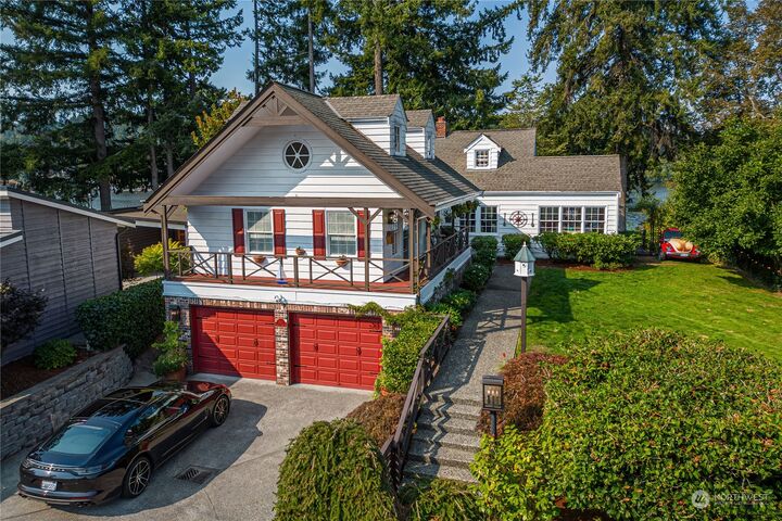5 bed Bremerton home for sale 2111 Madrona Point Drive, Bremerton, WA
