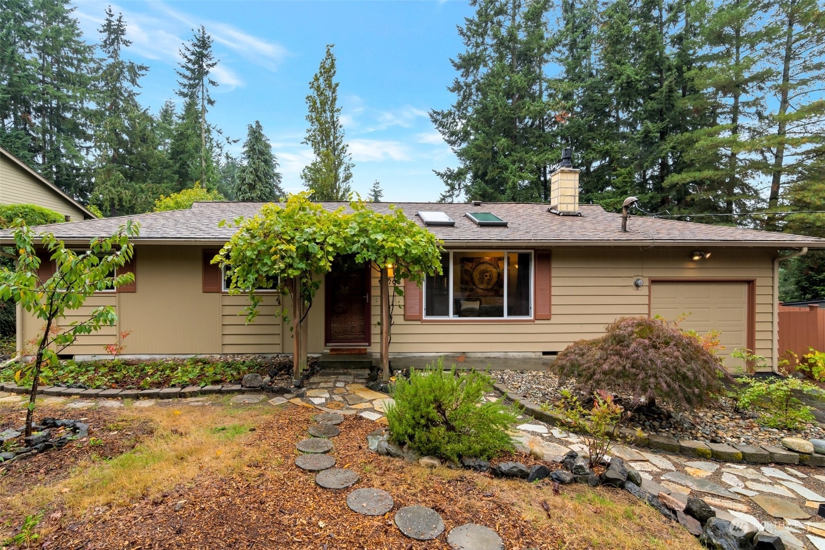 Property Photo: 14708 57th Place W WA 98026