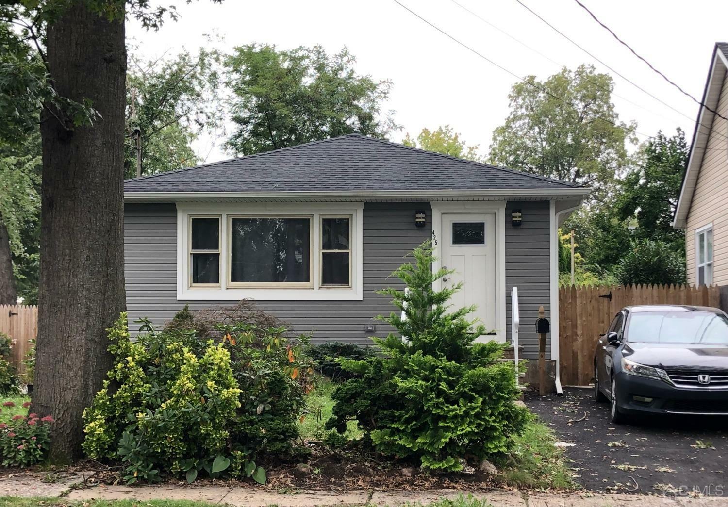Property Photo: 425 Midland Avenue NJ 08840