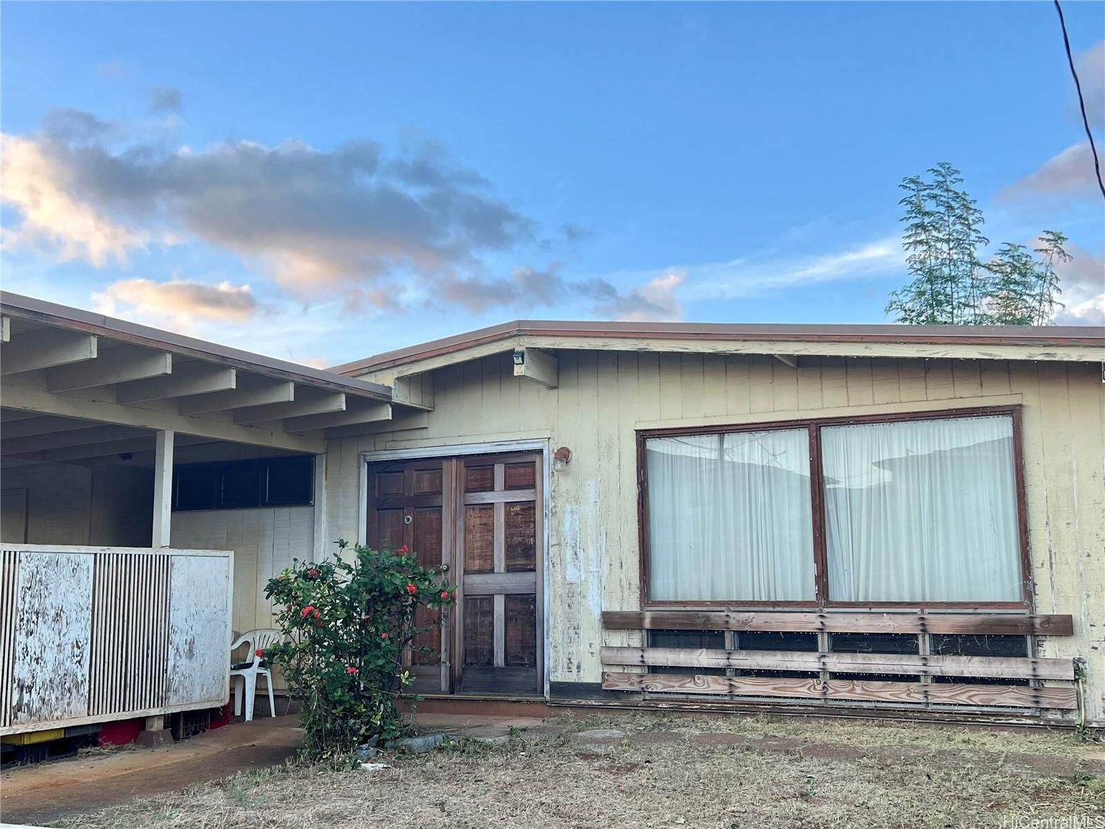 Property Photo: 94-331 Paiwa Street HI 96797