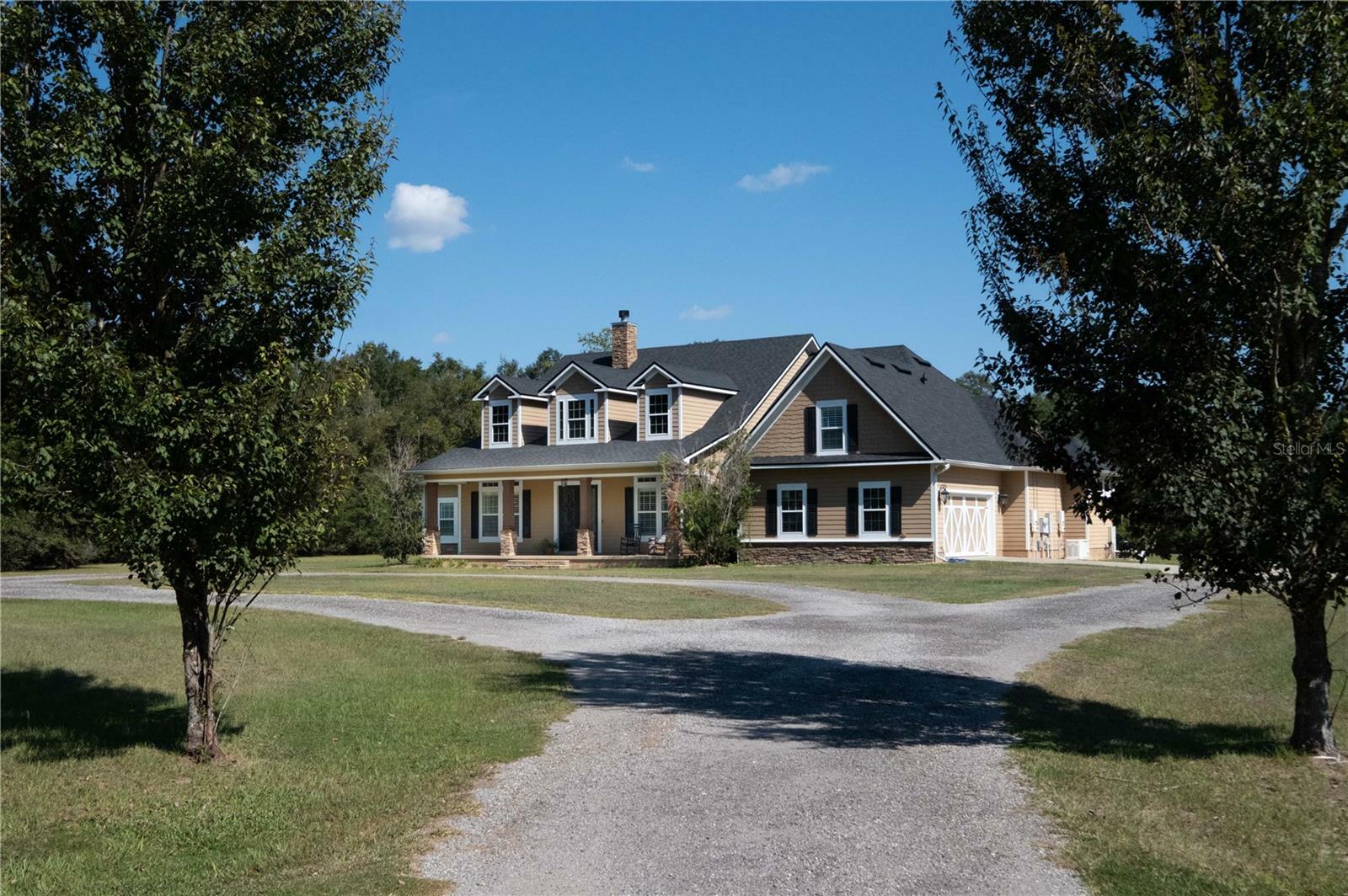 Property Photo:  21781 NW County Road 2054  FL 32615 