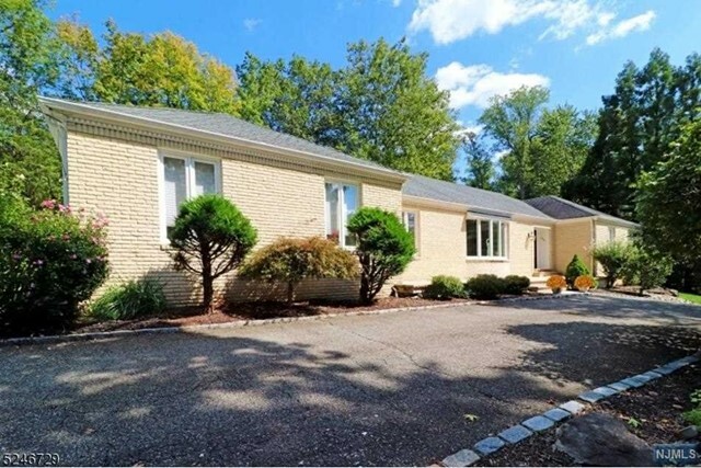 Property Photo:  144 Lawrence Drive  NJ 07078 