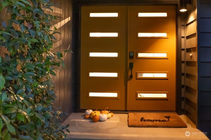 Property Photo: 12815 71st Avenue S WA 98178