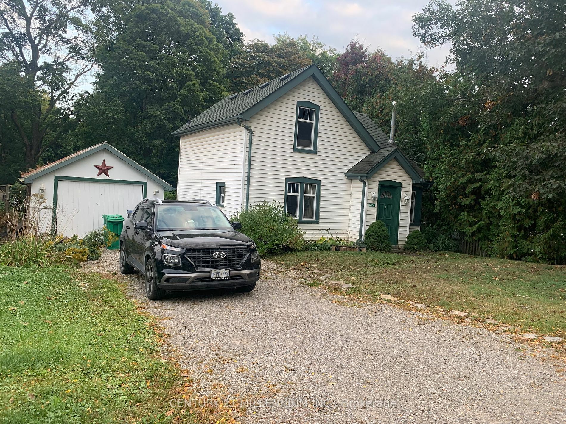 145 Macdonald St  Caledon ON L7C1L7 photo