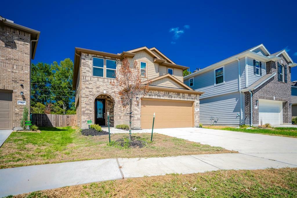 Property Photo:  758 Hardwood Grove Court  TX 77090 