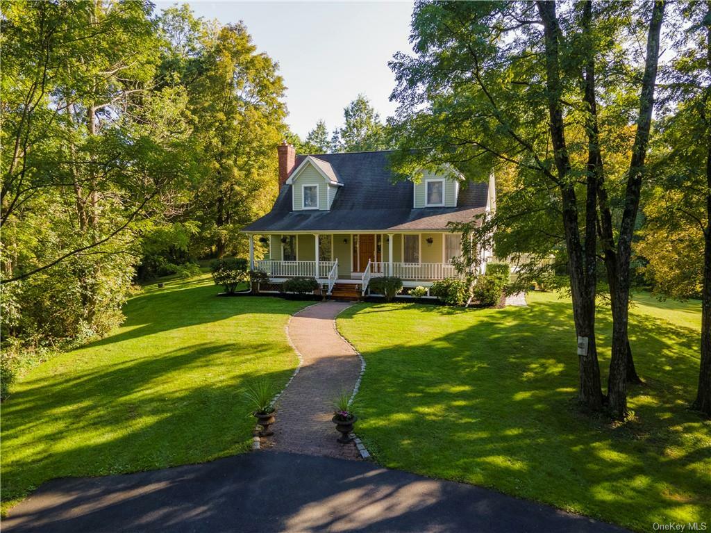 Property Photo:  42 Whalesback Road  NY 12571 