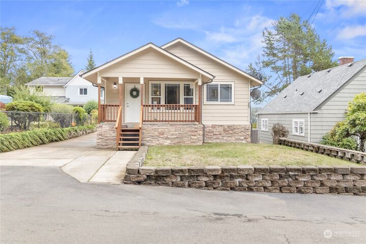 Property Photo:  1514 N E Street  WA 98520 