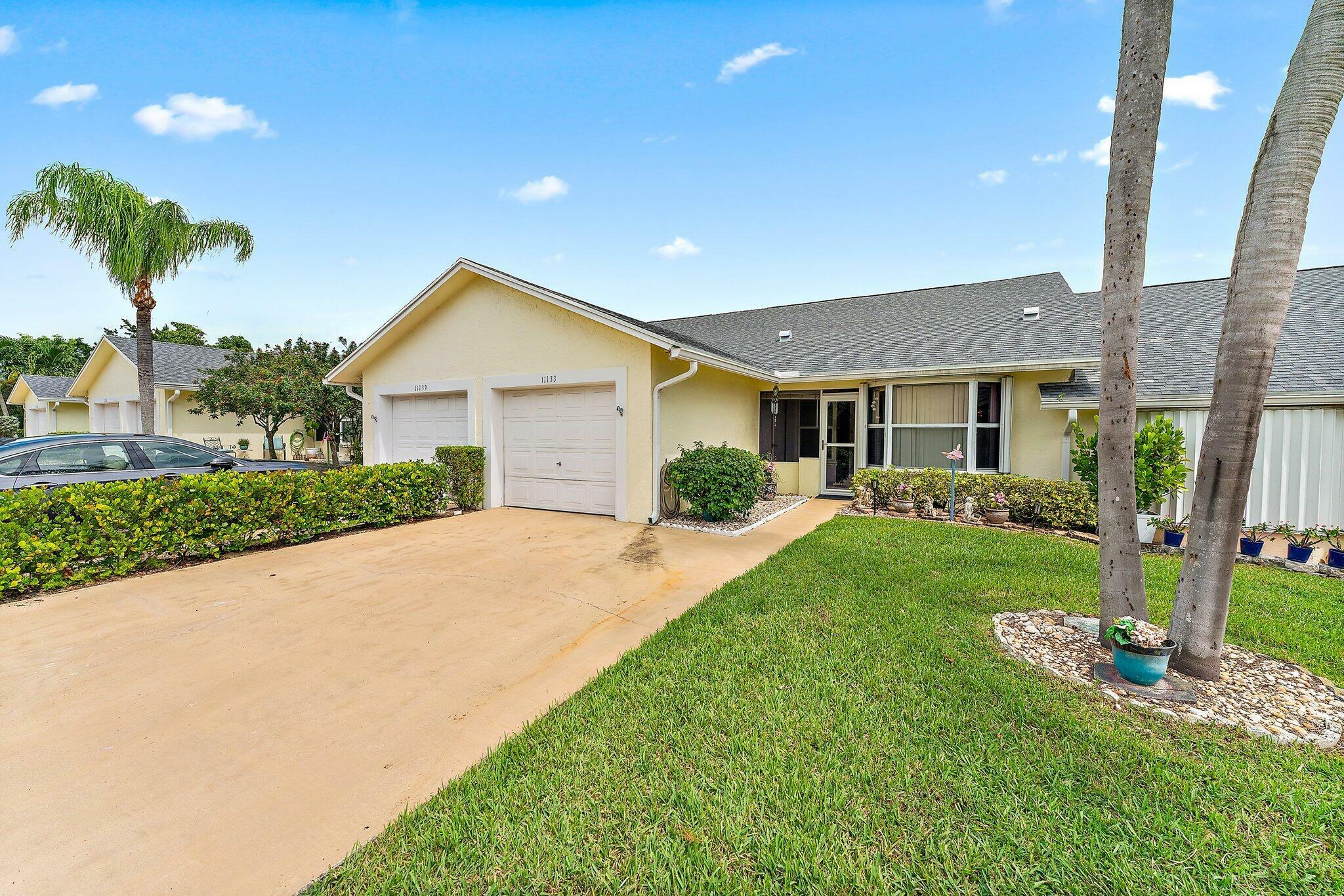 Property Photo: 11133 SE Sea Pines Circle FL 33455