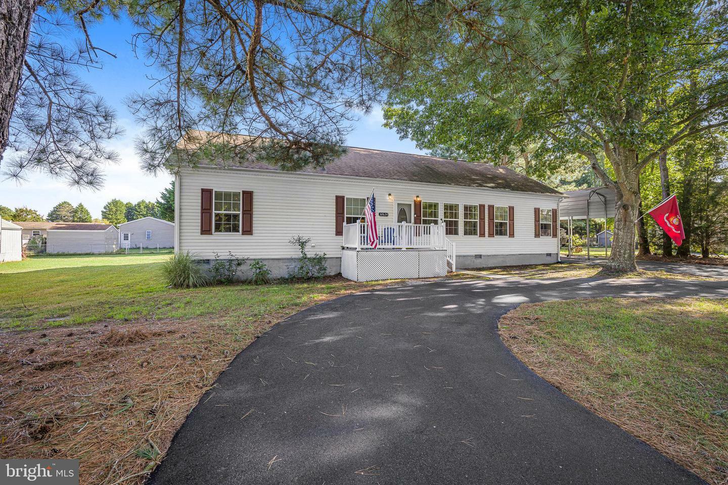 Property Photo: 32624 Captains Way DE 19966