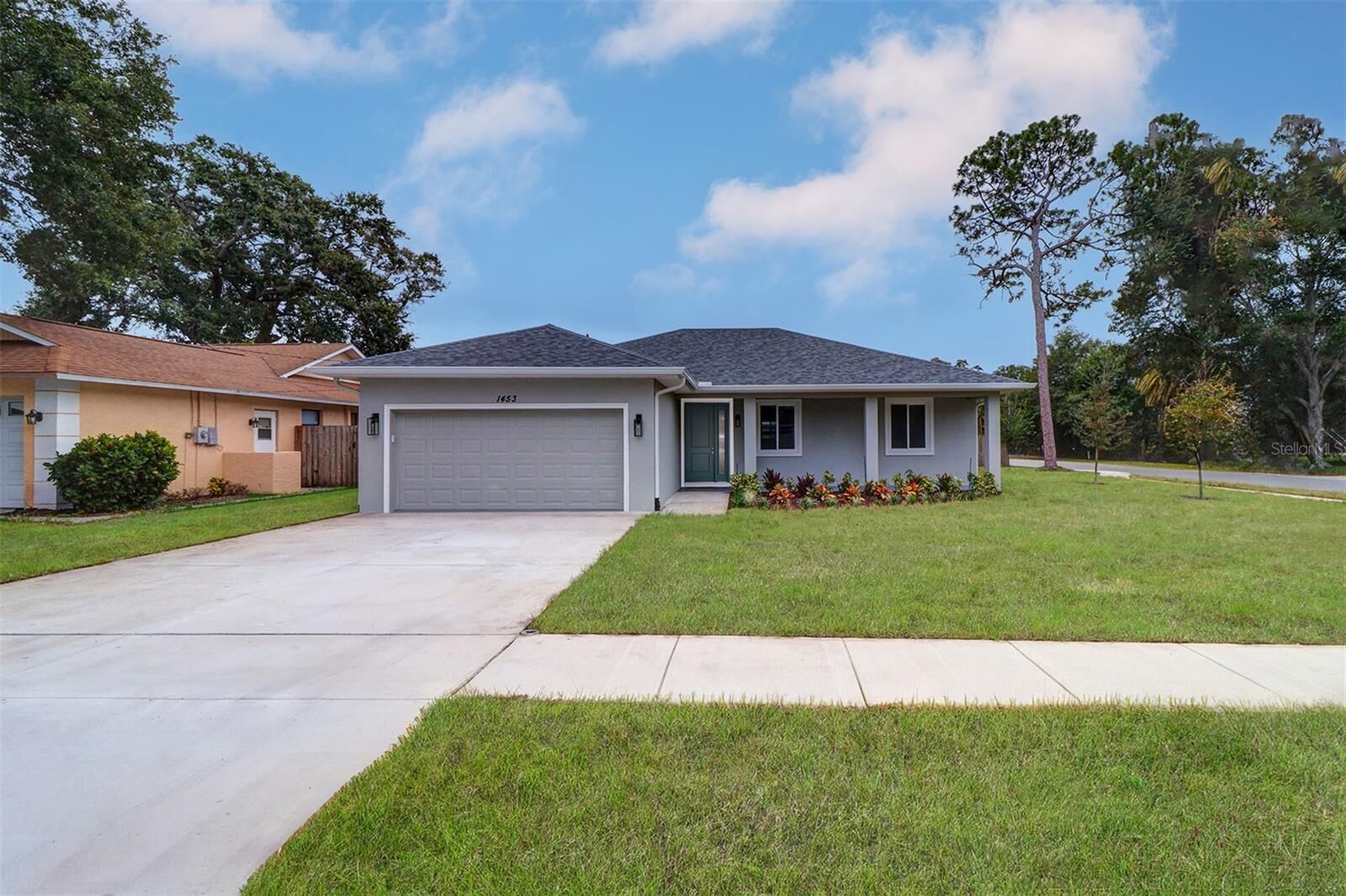 Property Photo: 1453 Otten Street FL 33755