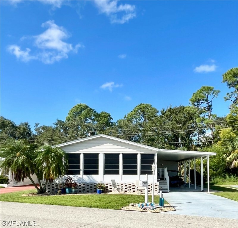 Property Photo:  345 Shrub Lane S  FL 33917 