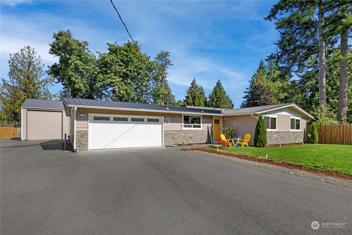 House for sale in Covington 21024 SE 269th Street, Covington, WA 98042