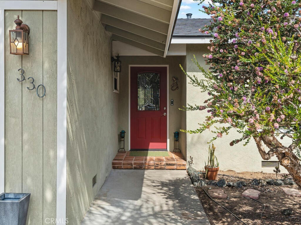 Property Photo:  330 Highland Drive Drive  CA 93402 