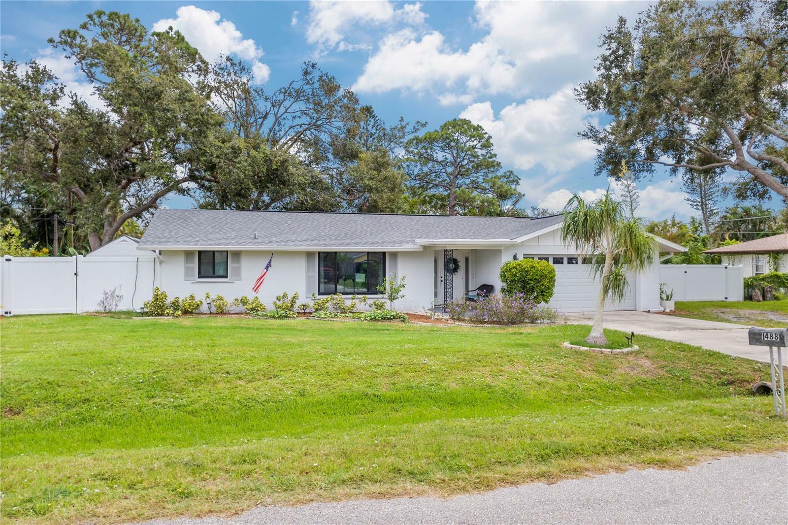 Property Photo:  1481 Piedmont Road  FL 34293 