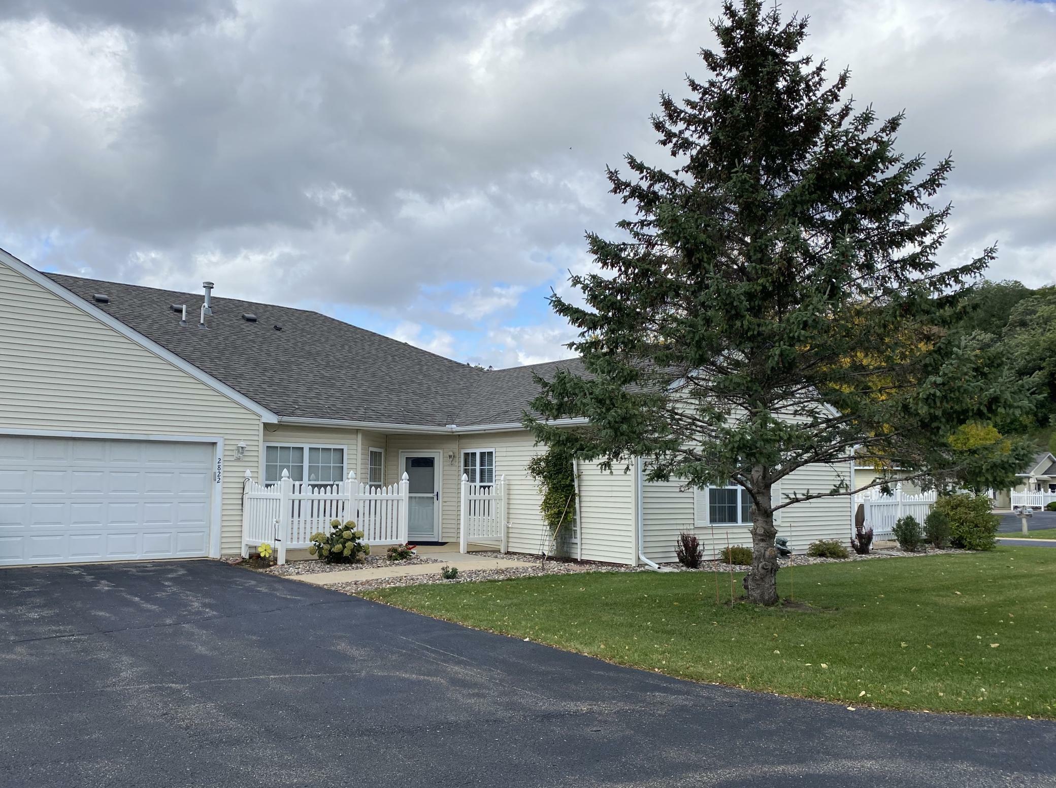 Property Photo: 2822 Wellington Lane SW MN 55902