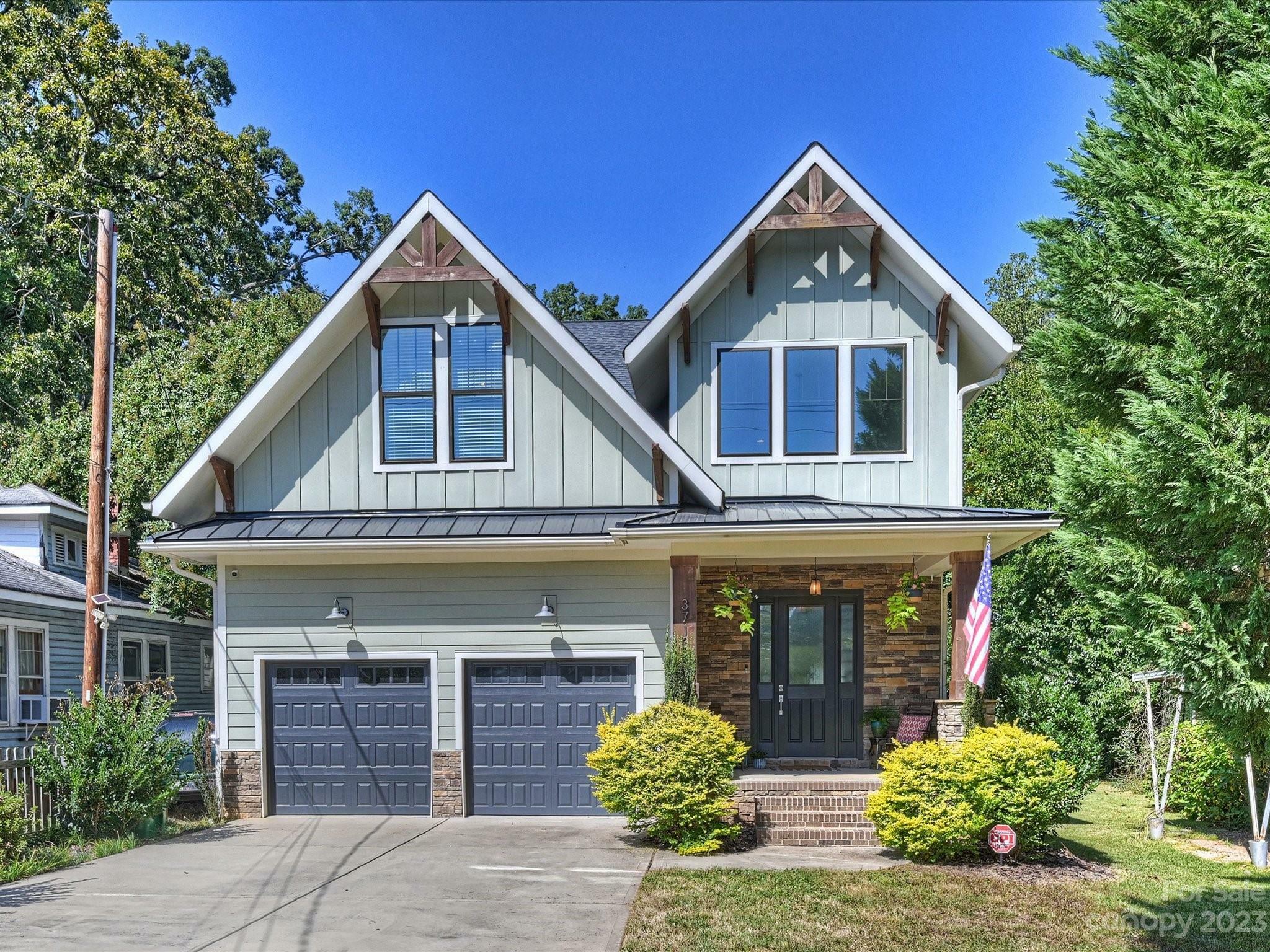 Property Photo: 3713 Oakwood Avenue NC 28205