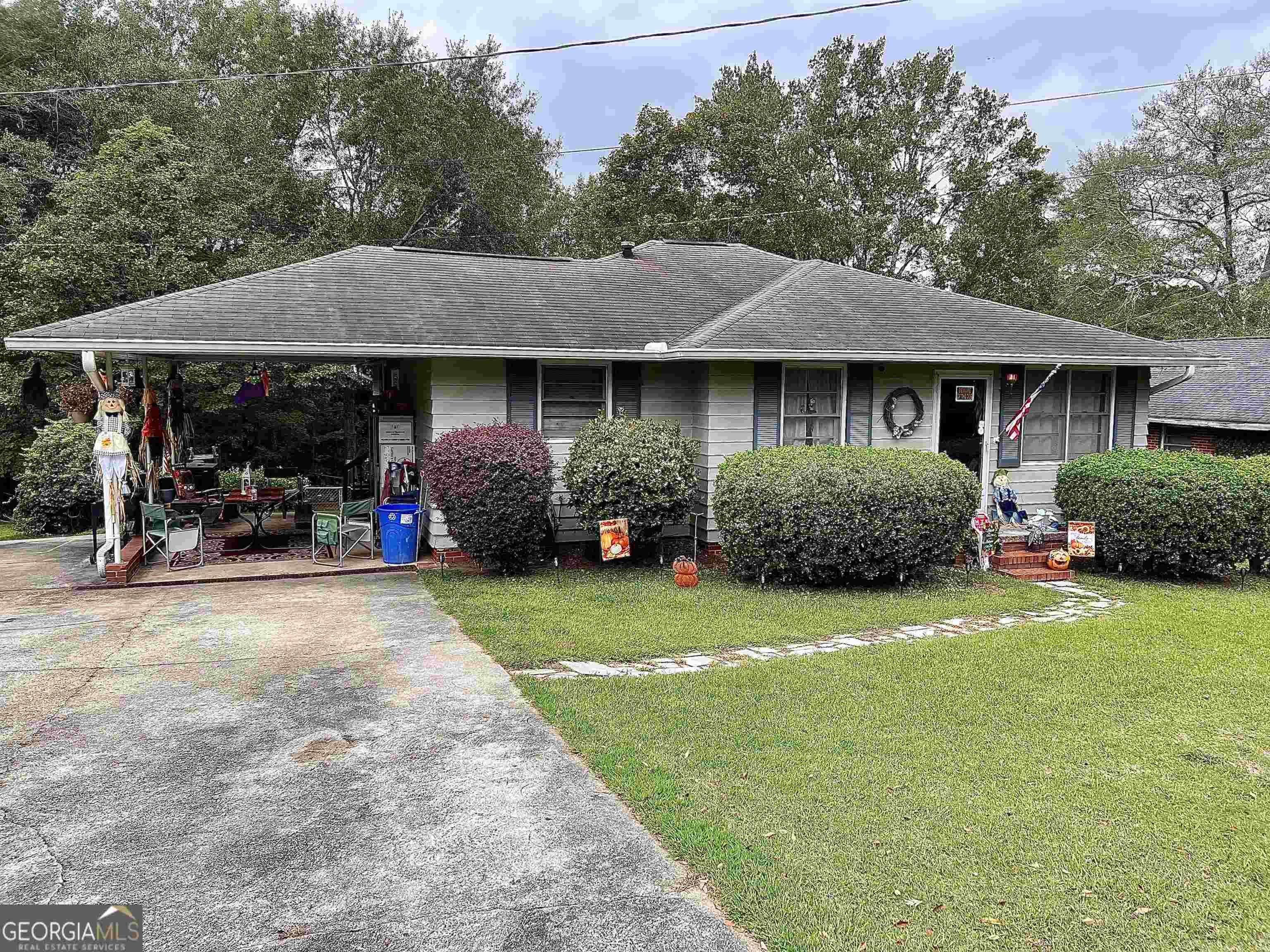 Property Photo: 1261 Twin Pine GA 31061