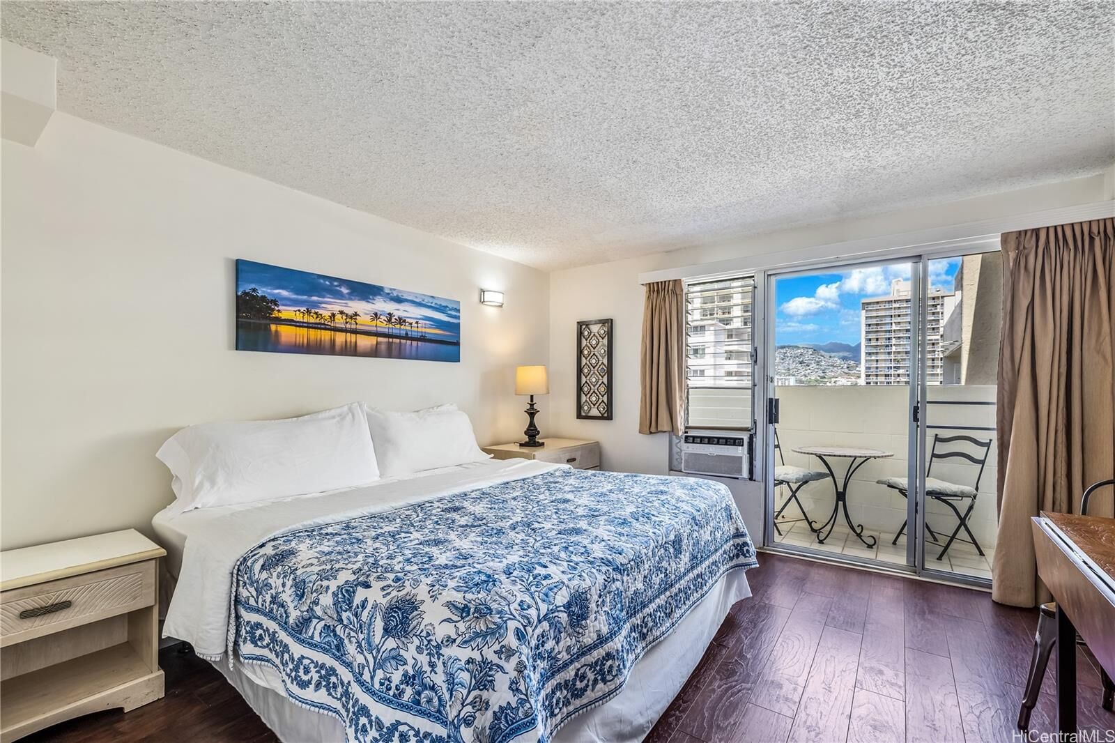 Property Photo:  2450 Prince Edward Street 1006A  HI 96815 