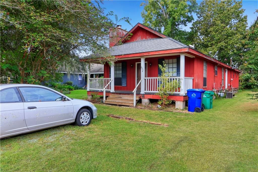 Property Photo: 602 A B Lafayette Street LA 70448