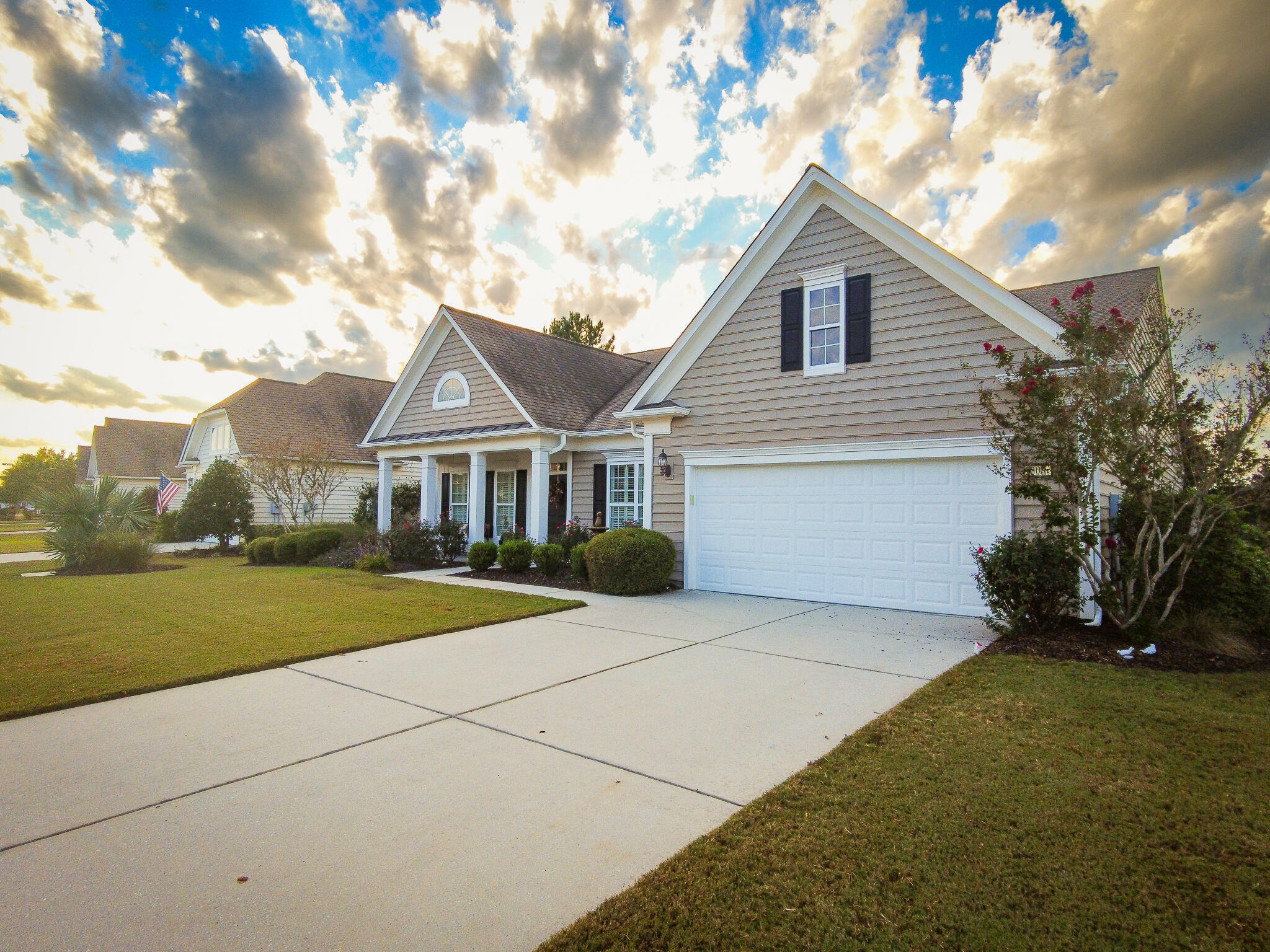 Property Photo:  308 Oyster Bay Drive  SC 29486 