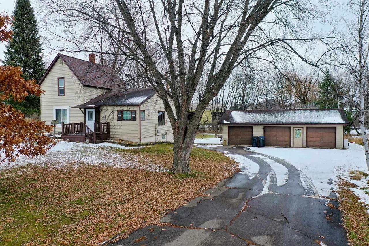 Property Photo:  716 South Park Avenue  WI 54451 