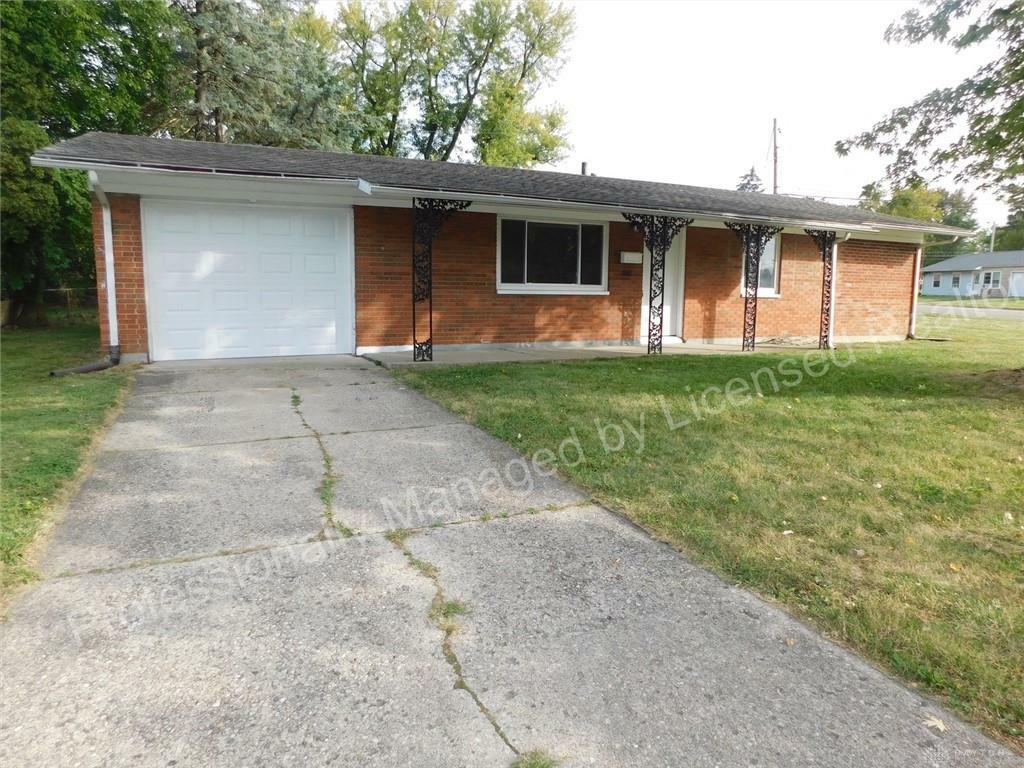 Property Photo:  100 Sturgeon Street  OH 45506 