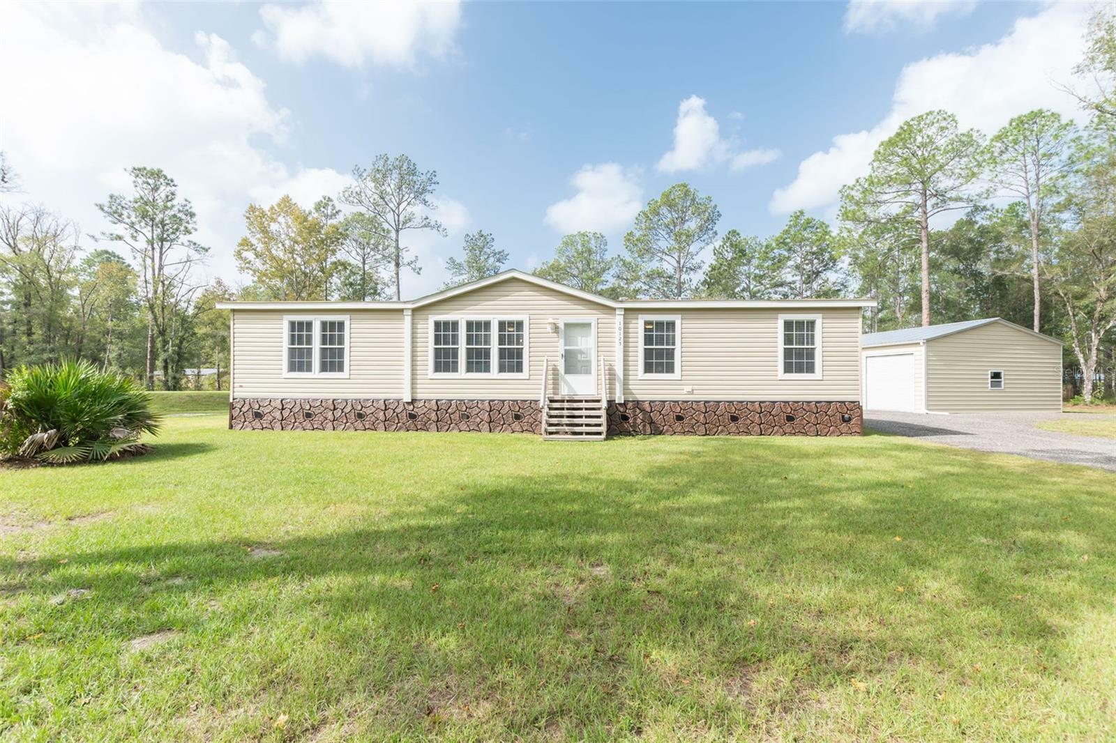 Property Photo:  10125 Turpin Avenue  FL 32145 