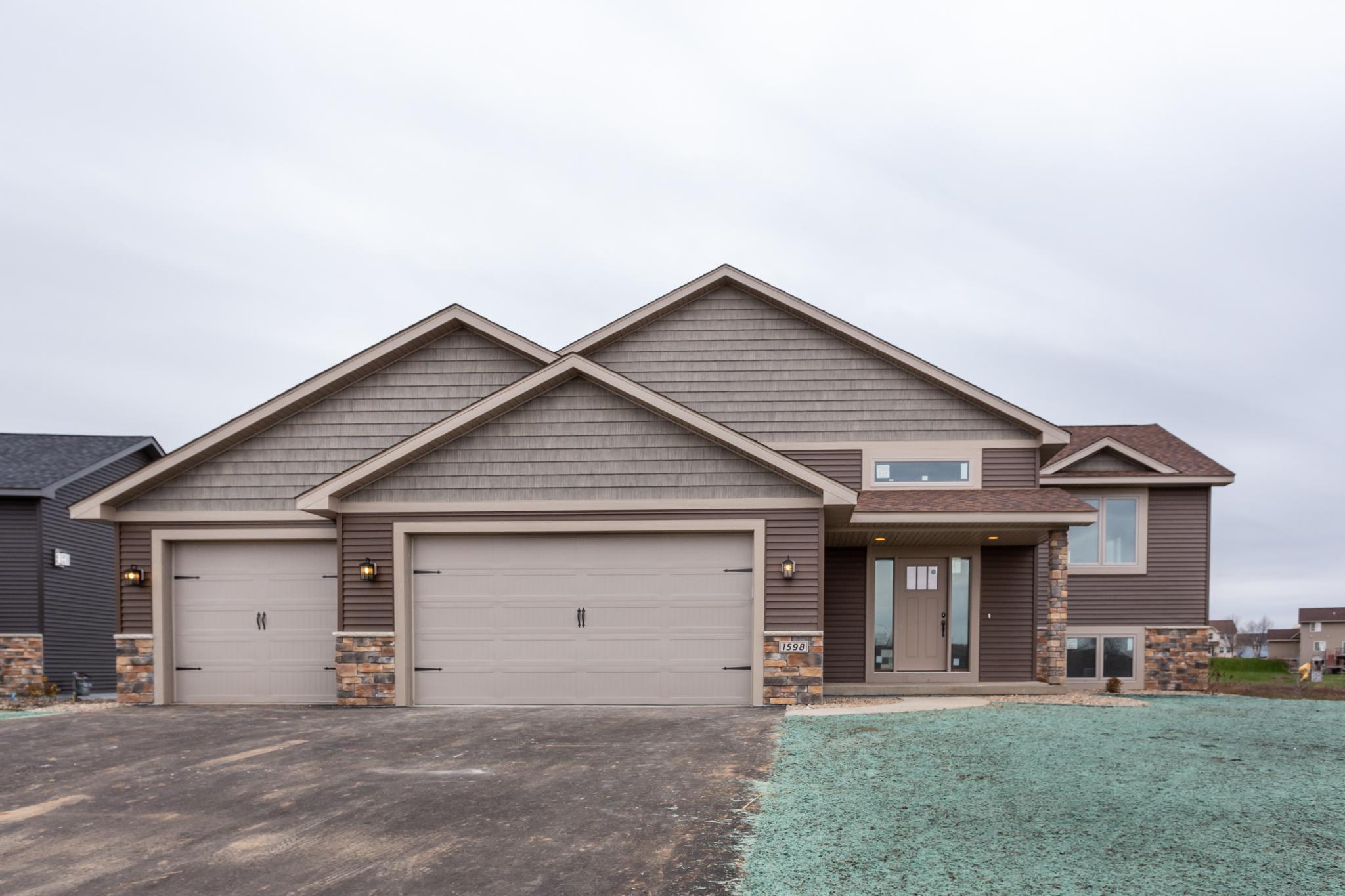 Property Photo: 1653 72nd Avenue WI 54015
