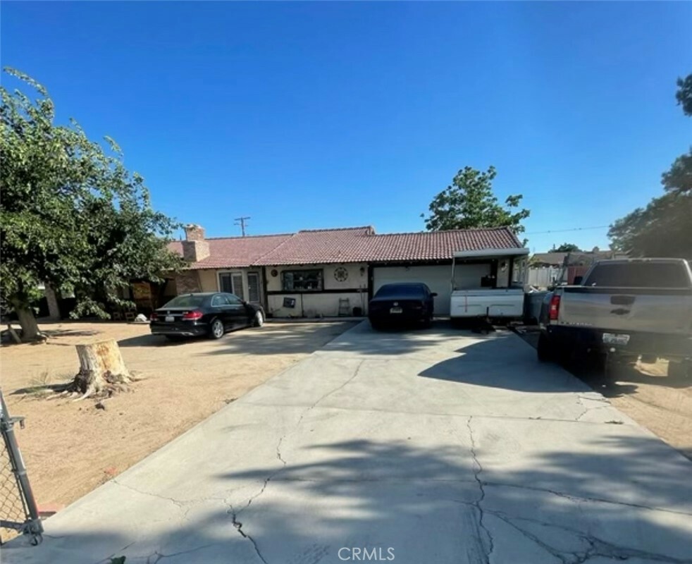 Property Photo:  14005 Chestnut Street  CA 92345 