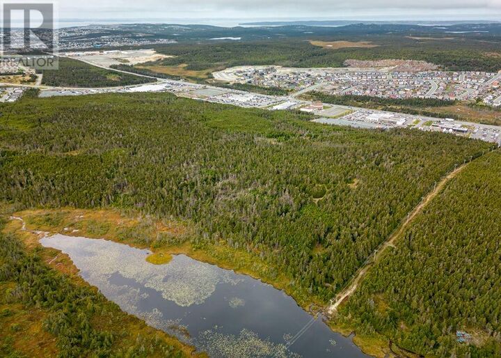 Property Photo:  543 Kenmount Road  NL A1B 1W1 