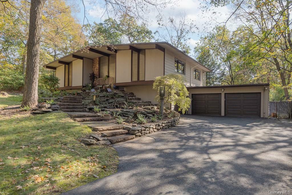 Property Photo: 14 Doe Drive NY 10901