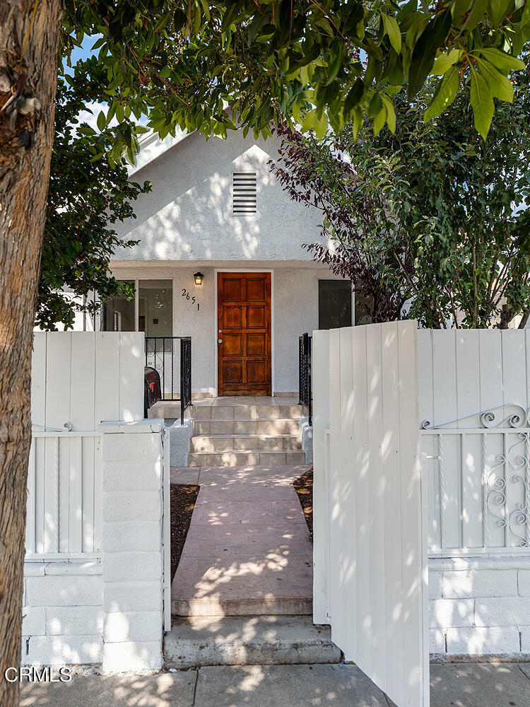 Property Photo:  2651 Pepper Avenue  CA 90065 