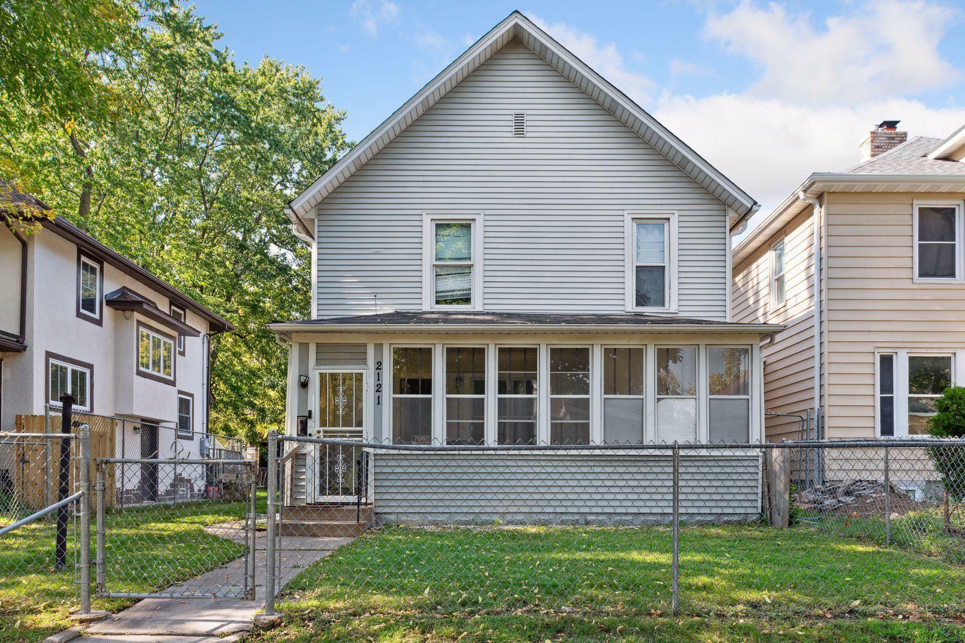 Property Photo:  2121 Bryant Avenue N  MN 55411 