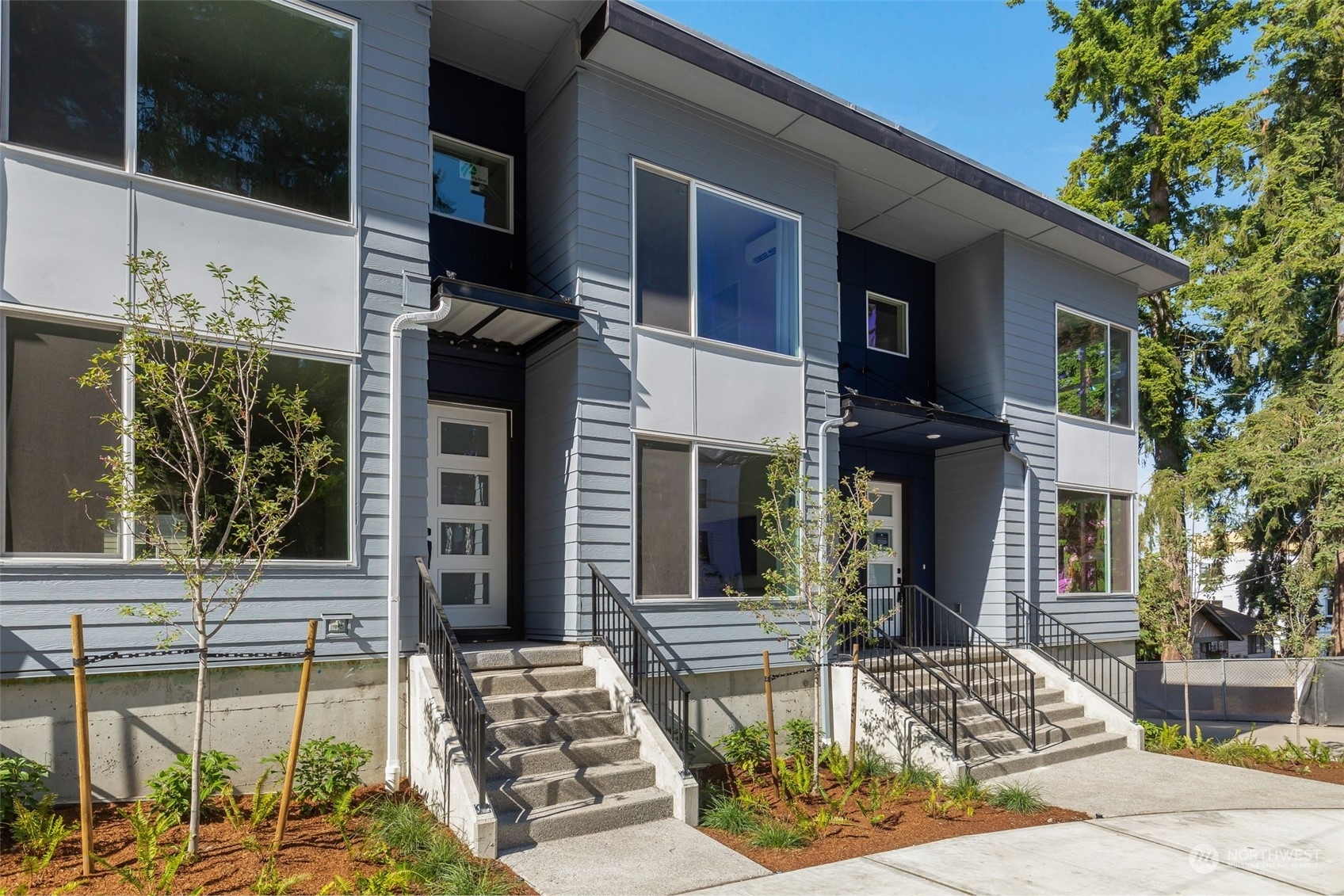 Property Photo:  2116 N 147th Street D  WA 98133 