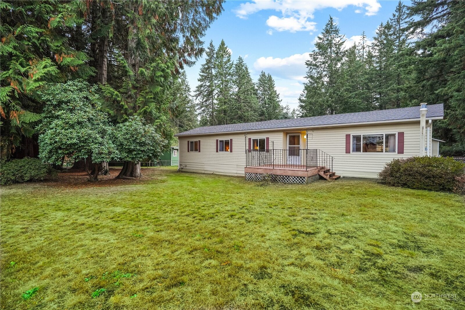 3 bed Olalla home for sale 5293 SE Pine Lake Boulevard, Olalla, WA 98359